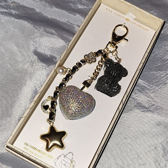 eye candy Bear And Heart Bag Charm Keychain BNIB - Picture 1 of 3